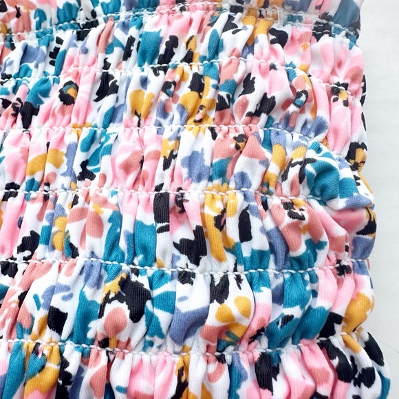 Xhilaration Floral Smocked Bandeau Lace Up
Back Bikini Top NWT - Picture 7 of 13